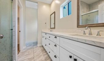 1135 E 3rd Ave, Escondido, CA 92025
