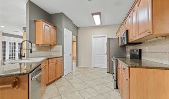 1717 Red Oak St, Ardmore, OK 73401