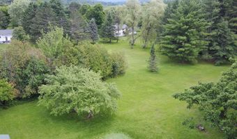 144 W Cobble Hill Rd, Barre, VT 05641