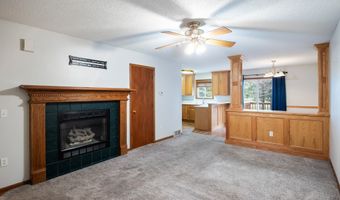 1634 Prairie Cir, Altoona, IA 50009