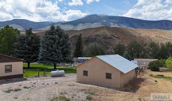 425 River Dr, Challis, ID 83226