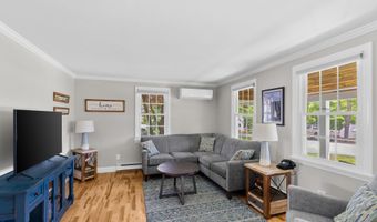 1486 Washington St, Bath, ME 04530