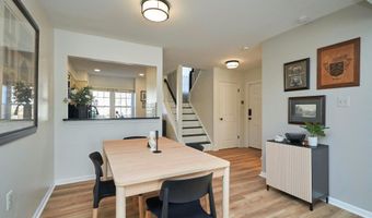 6617 MEDINAH Ln, Alexandria, VA 22312