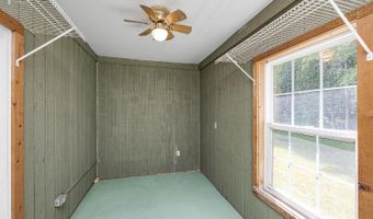 48903 N Ridge Rd, Amherst, OH 44001