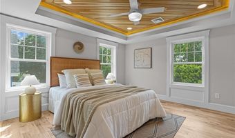 5 Lillis Ave, Barrington, RI 02806