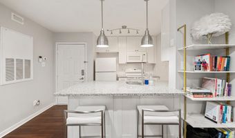 3309 WYNDHAM Cir 1180, Alexandria, VA 22302