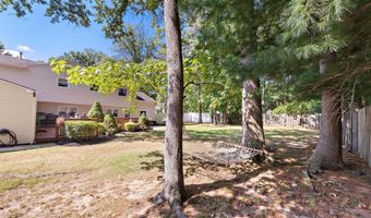 3 Renier Ct, Middletown, NJ 07748