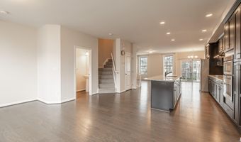 2715 S Spurway Dr, Ann Arbor, MI 48105