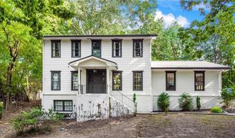 813 Lakeshore Dr, Berkeley Lake, GA 30096