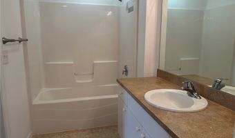 122 NW 15th Ter, Cape Coral, FL 33993