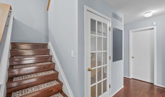 1696 Reserve Ct, Ann Arbor, MI 48103