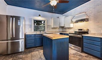 131 W Main St, Adrian, MO 64720