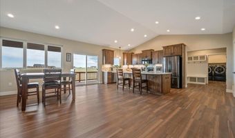 2371 SILVER GATE Way, Cheyenne, WY 82009