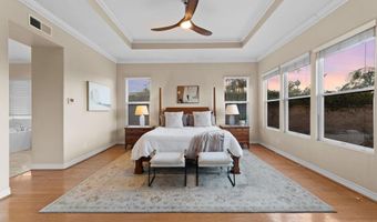 2216 Blossom Hill Ln, Escondido, CA 92029