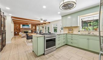 1067 Hess Dr, Avondale Estates, GA 30002