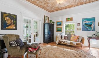 130 14th St, Apalachicola, FL 32320