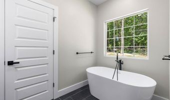 213 Chestnut Dr, Belton, SC 29627