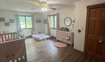 1537 270th St, Argyle, IA 52619