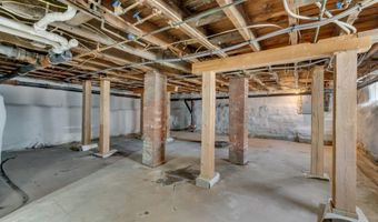 85 Bedford St, Bath, ME 04530