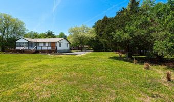 6438 KNOLL HILL Dr, Berlin, MD 21811