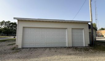 523 6th St, Allison, IA 50602