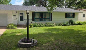 908 Westwood Dr SW, Alexandria, MN 56308