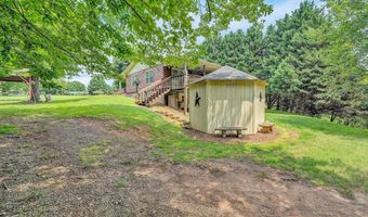 63 Archway Rd, Bassett, VA 24055