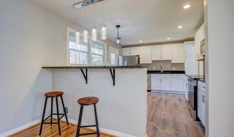 6417 EARLHAM Dr, Bethesda, MD 20817