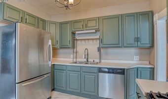 220 E 5th St, Florence, CO 81226
