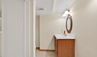 430 W Spring St, Bloomfield, IN 47424