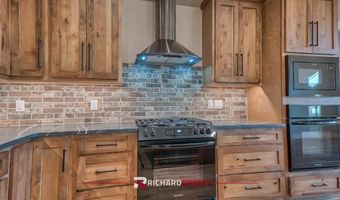 2308 Songbird Ct 18, Cody, WY 82414