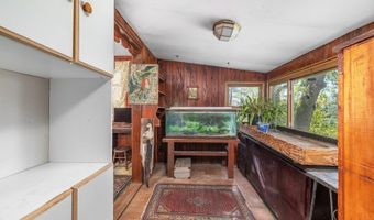 204 Wawayanda Rd, Alloway, NJ 07422