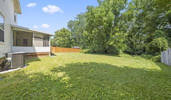 2392 Minerva Park Pl, Columbus, OH 43229