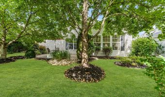 18 Powderhorn Way, Allentown, NJ 08501