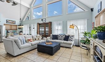 146 Elaine Dr, Bay St. Louis, MS 39520