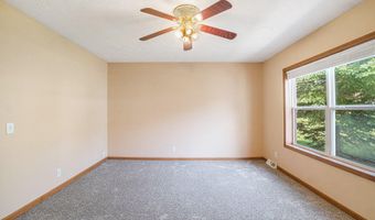 6590 6596 Admirals Pt, Alanson, MI 49706