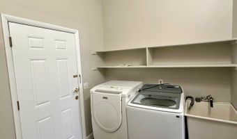 795 Watersedge Dr, Ann Arbor, MI 48105