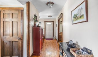 15 Fairfax St, Bangor, ME 04401