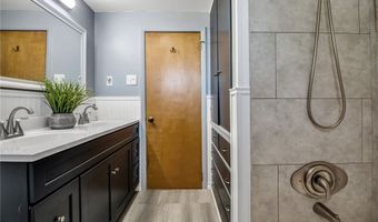 219 Cindy Dr, Amherst, NY 14221