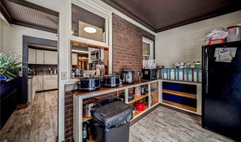 977 W Prospect Rd, Ashtabula, OH 44004