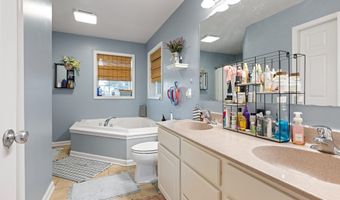 29 E WALNUT St, Magnolia, DE 19962