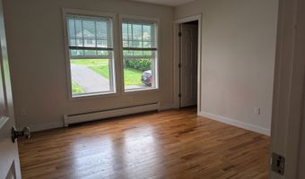 9 Center St D, Canton, CT 06019