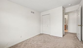 2878 Barclay Way, Ann Arbor, MI 48105