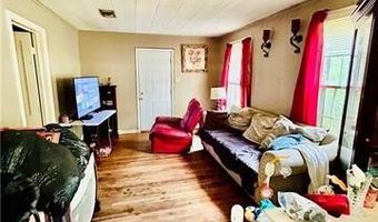 1616 RENSSELAER St, Alexandria, LA 71301