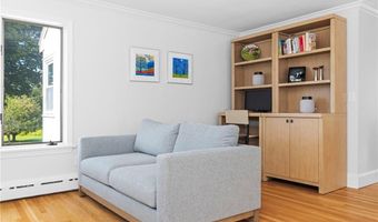 331 Third Beach Rd, Middletown, RI 02842