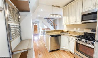 1210 ORONOCO St, Alexandria, VA 22314