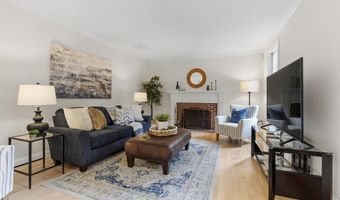 37 Concord Rd, Acton, MA 01720