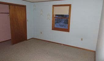 56 Danyow Dr, Addison, VT 05491
