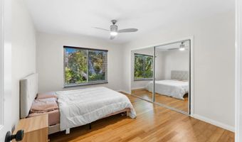 925 Moody Dr, Escondido, CA 92027