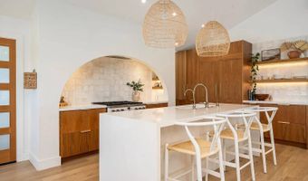 2040 Kanakanui Rd, Kihei, HI 96753